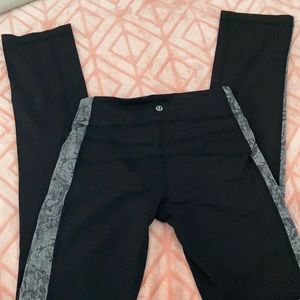 LULULEMON LEGGINGS